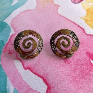 Vintage Earrings 🌺